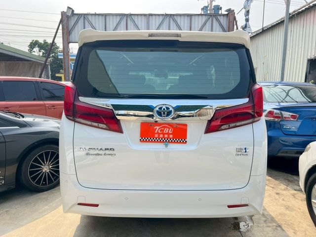 Toyota ALPHARD  第18張相片