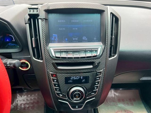 Luxgen U6 Turbo ECO Hyper  第3張相片