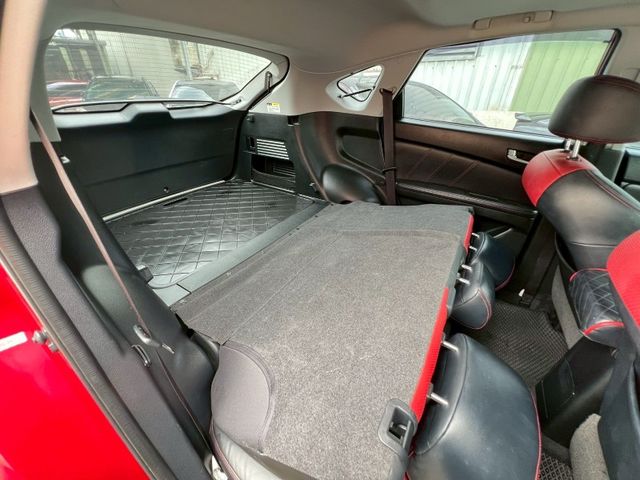 Luxgen U6 Turbo ECO Hyper  第11張相片