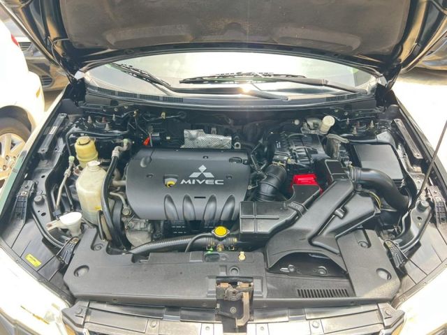 Mitsubishi Lancer  第7張相片