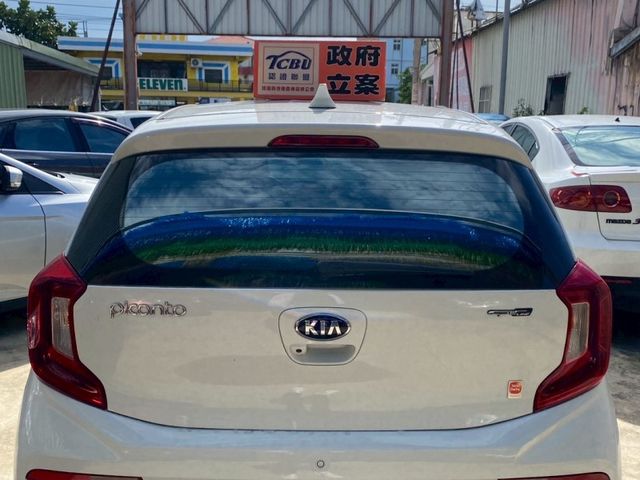 2021 年 kia picnto  GT 熱門代步車  第11張相片