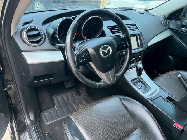 Mazda Mazda3  第9張相片