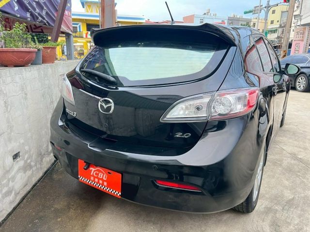 Mazda Mazda3  第12張相片