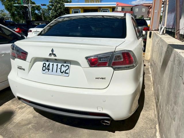 Mitsubishi Lancer  第8張相片