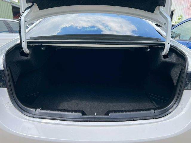 Mazda Mazda6  第8張相片