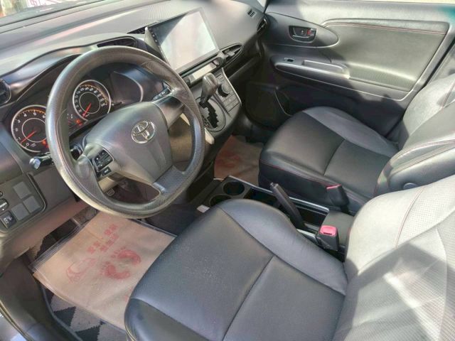 Toyota Wish  第4張相片