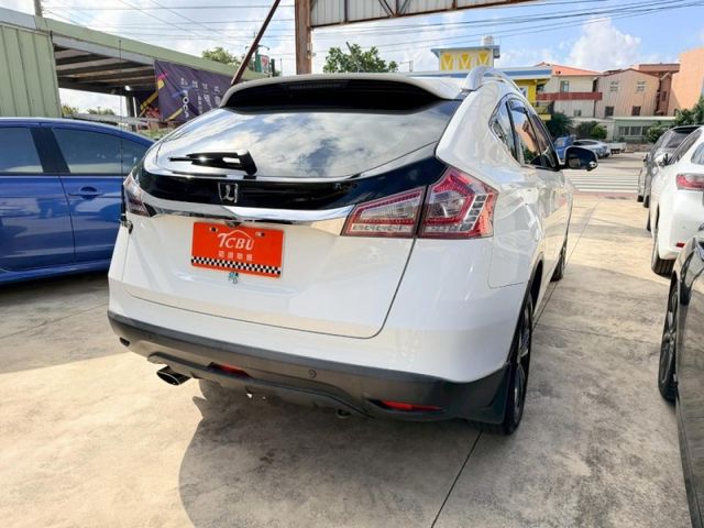 Luxgen U6 Turbo  第16張相片