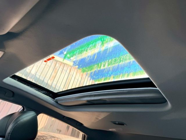 Luxgen U6 Turbo  第2張相片