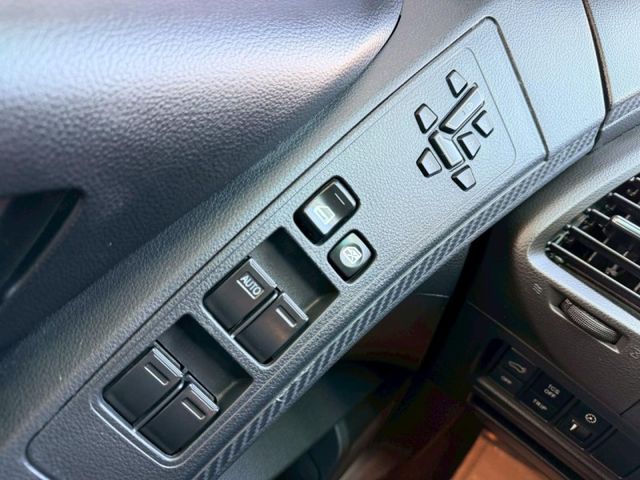 Luxgen U6 Turbo  第16張相片