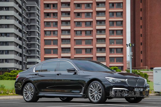 Bmw 寶馬750li 17年的價格 Findcar 找車網