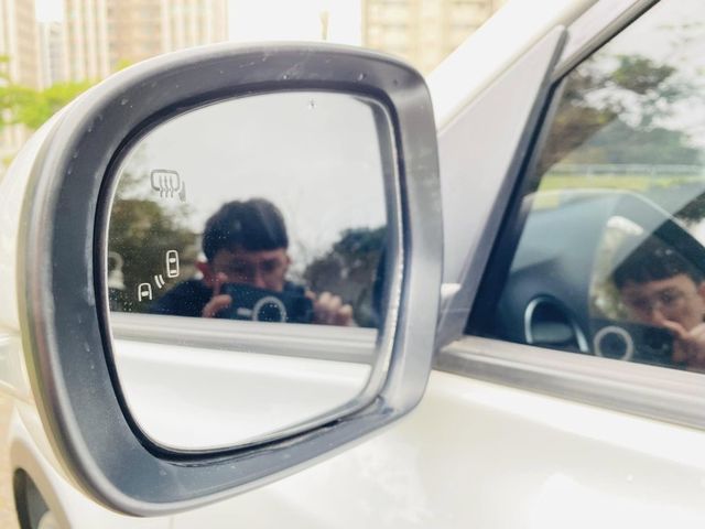 Suzuki Vitara  第20張相片