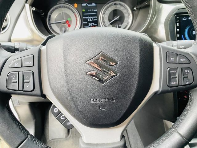 Suzuki Vitara  第32張相片