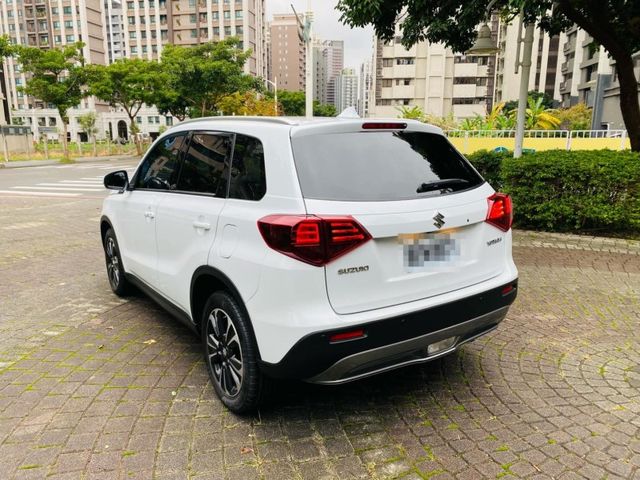 Suzuki Vitara  第37張相片