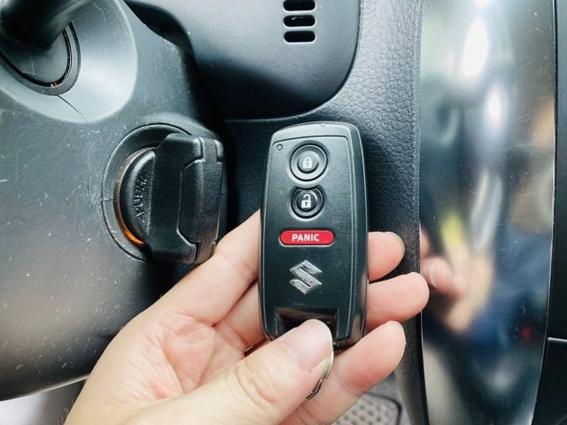 Suzuki SX4  第6張相片
