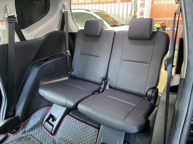 Toyota SIENTA  第5張相片