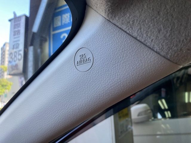 Toyota SIENTA  第38張相片