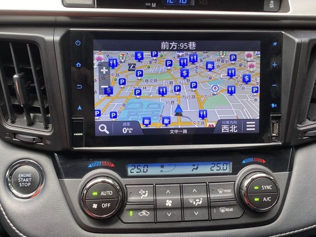 Toyota RAV4  第7張相片