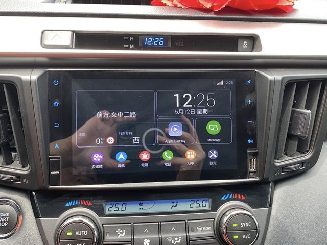 Toyota RAV4  第18張相片