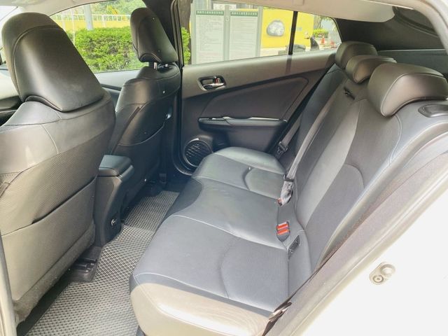 Toyota Prius  第6張相片