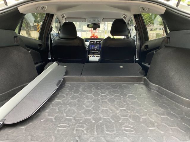 Toyota Prius  第10張相片
