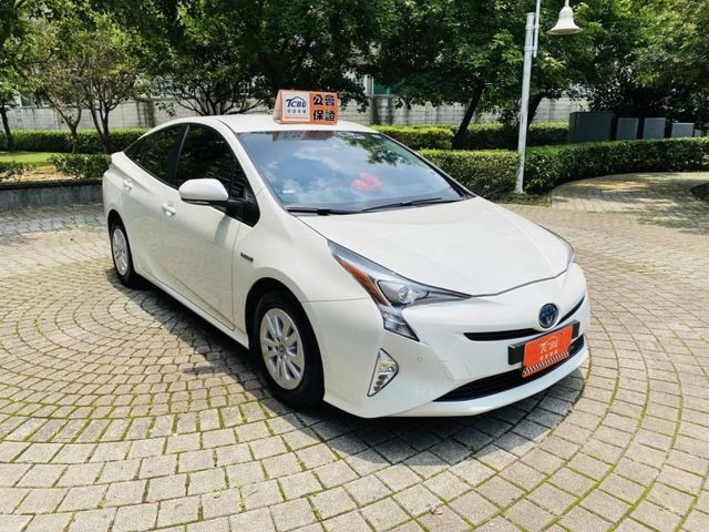 Toyota Prius  第25張相片