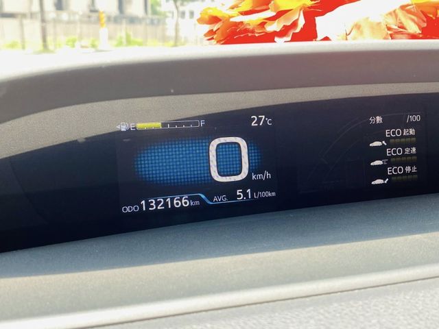 Toyota Prius  第30張相片
