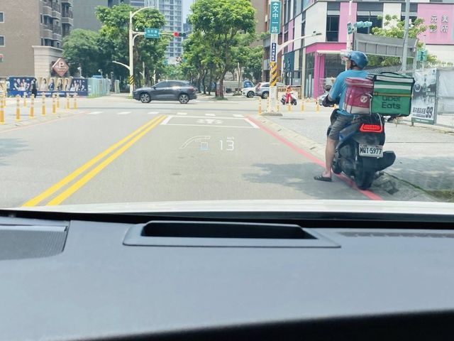 Toyota Prius  第37張相片