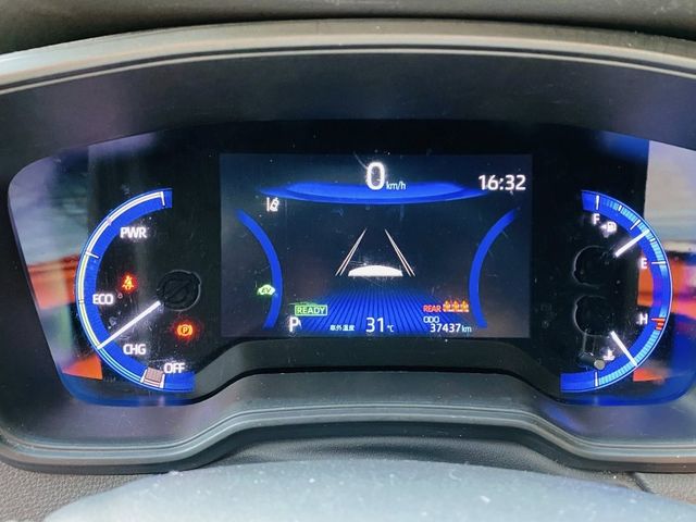 Toyota Corolla Cross  第8張相片