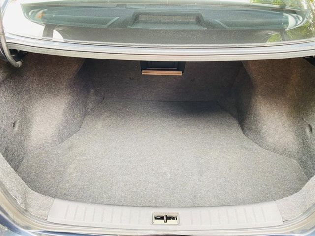 18 SENTRA 1.8 尊爵 少有天窗.6安全氣囊.環景 只跑6萬 猶如新車  第21張相片
