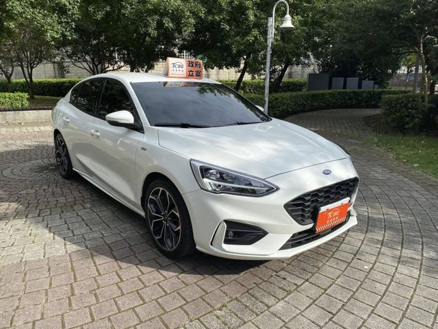 2021年 FOCUS 1.5T Lommel 版 原廠保養 內外如新視車如命  第22張相片