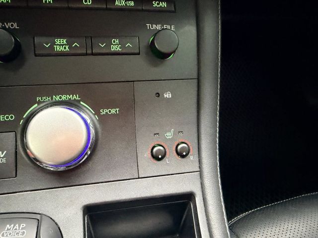 Lexus CT200H  第3張相片