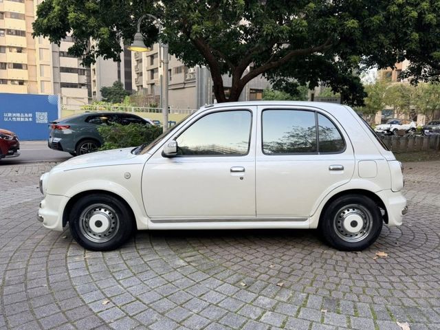 Nissan Verita  第23張相片
