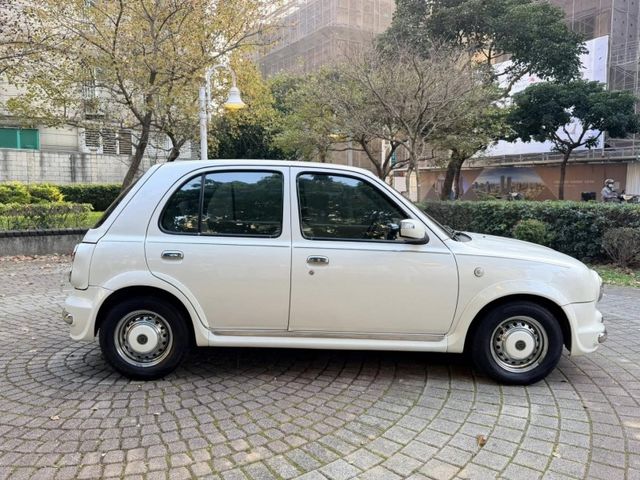 Nissan Verita  第24張相片