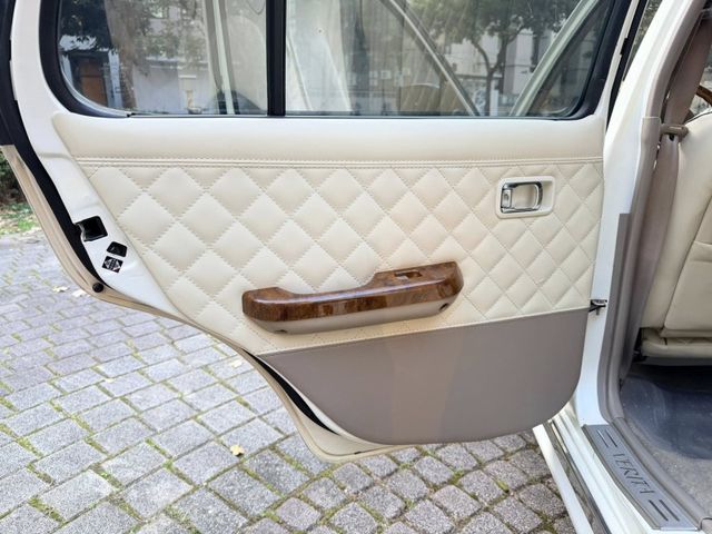 Nissan Verita  第38張相片