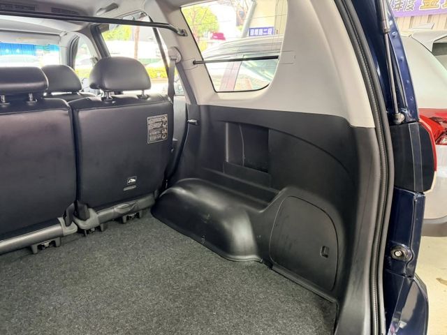 Mitsubishi Zinger  第1張相片