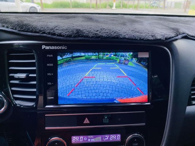 Mitsubishi Outlander  第24張相片