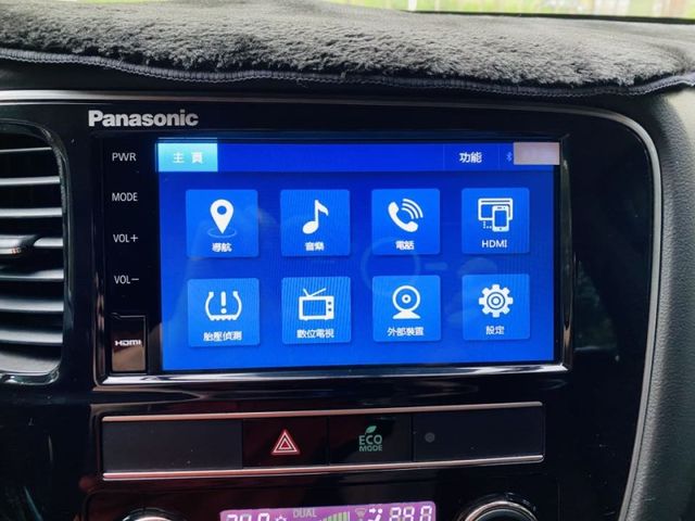 Mitsubishi Outlander  第28張相片