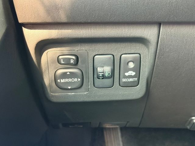 2016年 INNOVA 2.0 E版 絕版新車只有一台 賺錢好夥伴耐操不會唉  第20張相片