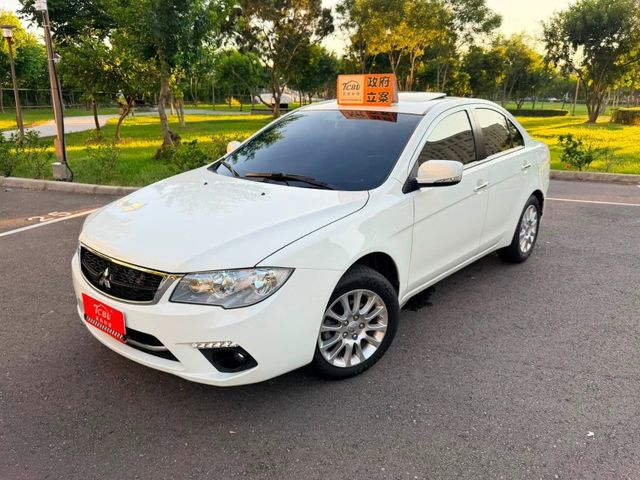 Mitsubishi Lancer  第4張相片