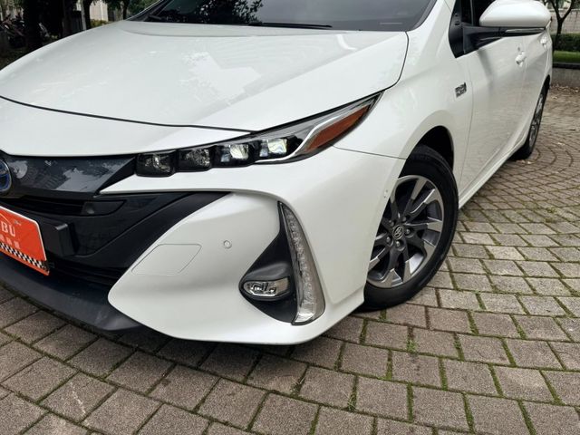 2023年領牌 PHV 1.8 首款雙驅馬達 超有力 可純電行駛 平均油耗超驚人  第24張相片