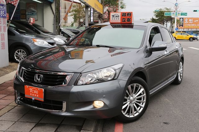 08 ACCORD K13 2.4 一手車至今 僅跑9萬 全車精品不買非常難過  第1張相片