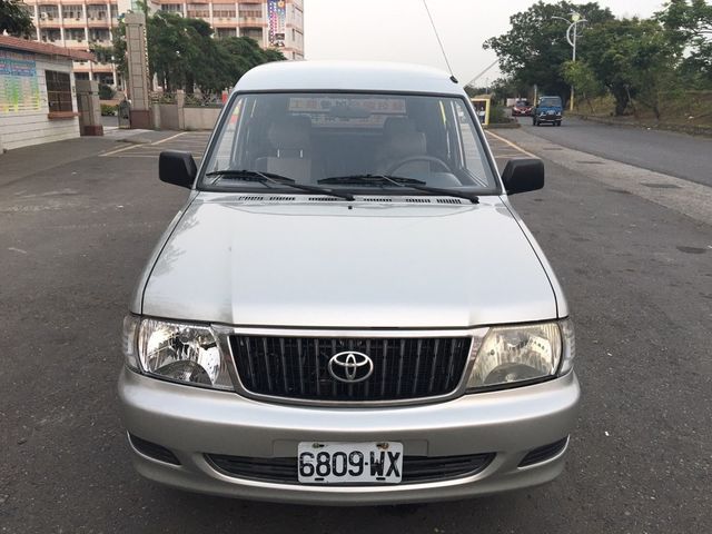 原廠手排 箱型商用旅行車。1800cc。省油 省稅金 手排耐操。商務。休閒。  第1張相片