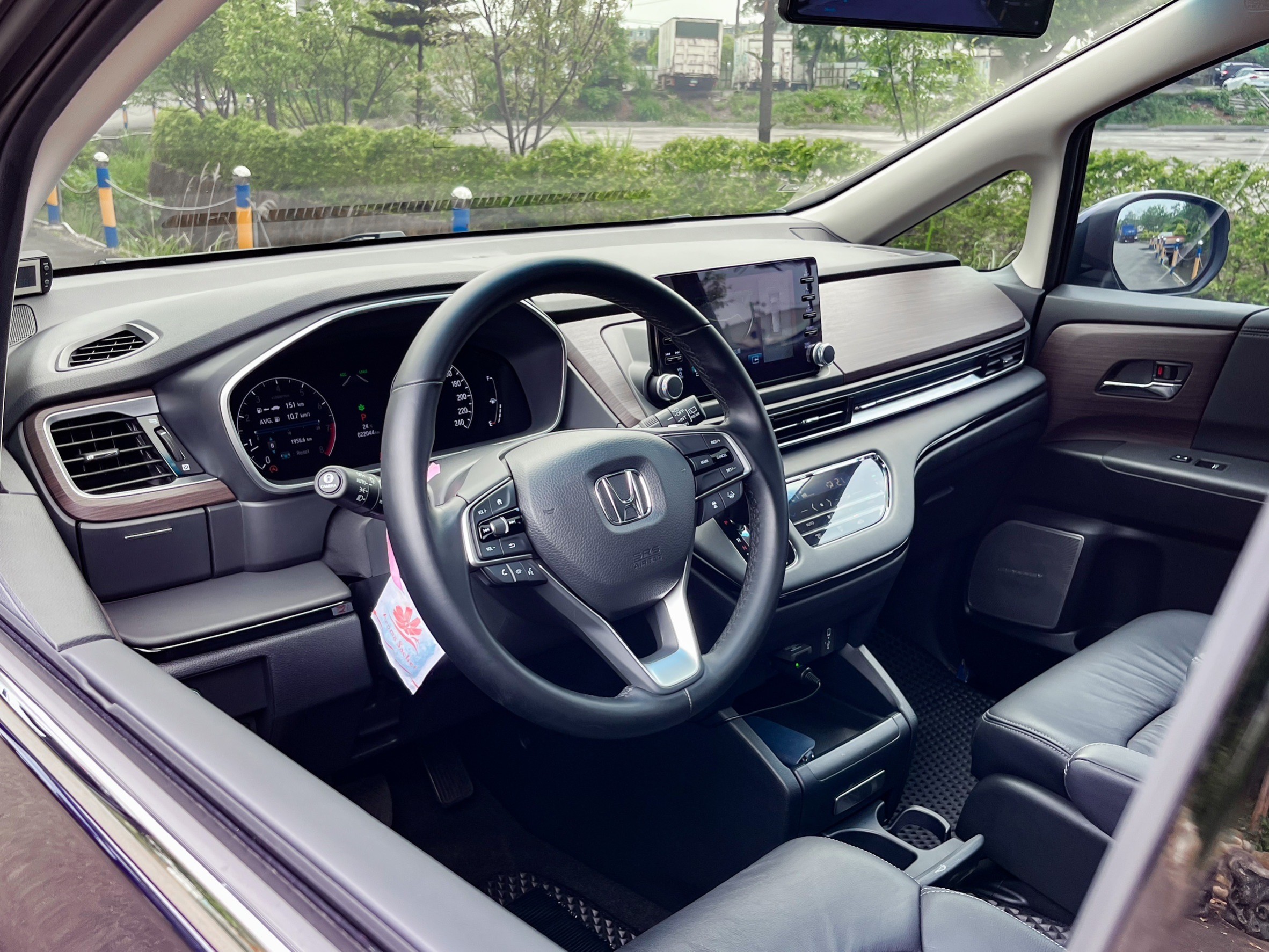 《七人座登峰版/新車保固中/全舒展座椅/自動跟車/天窗/360環景/免鑰匙》  第6張相片