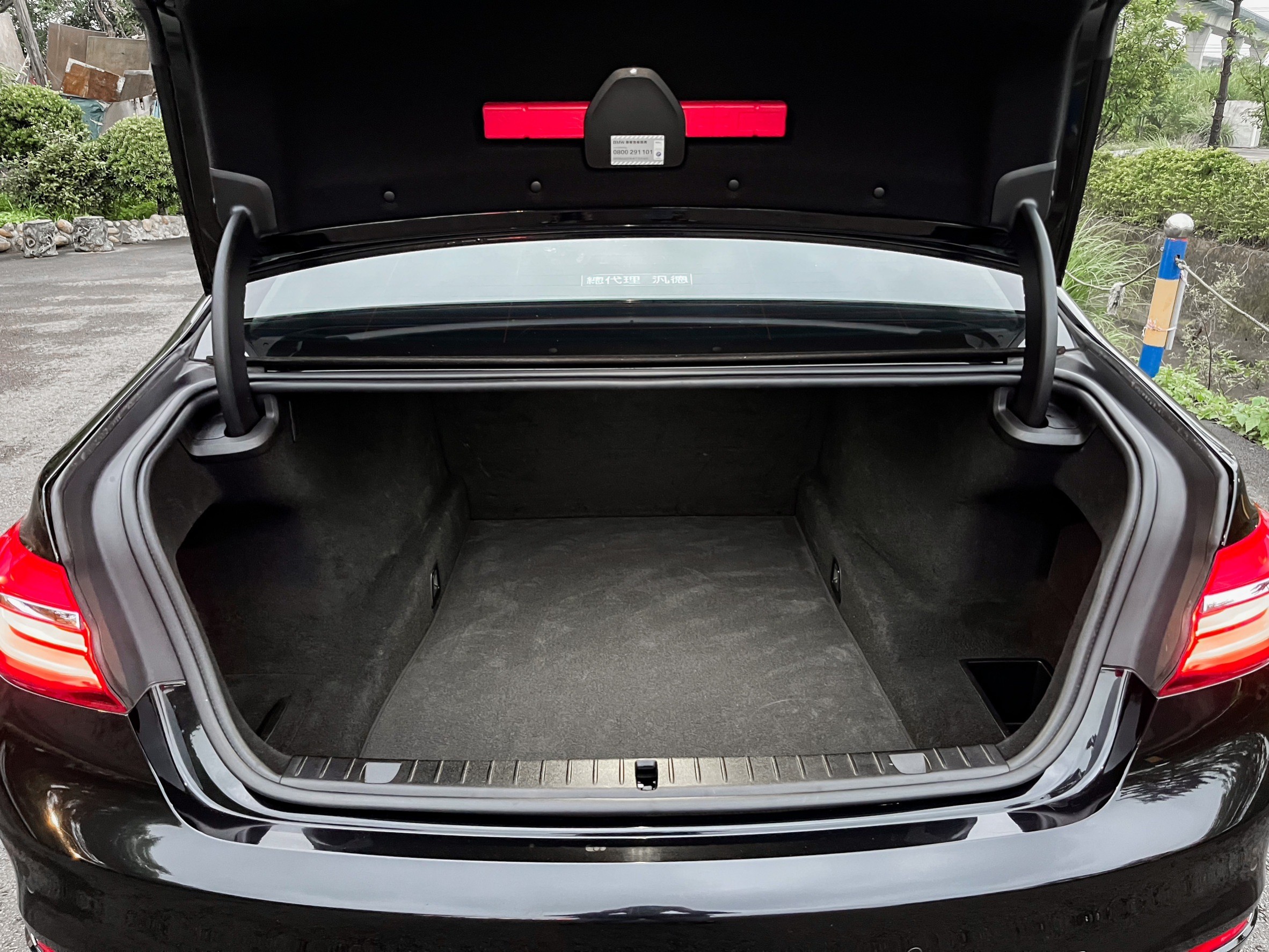 《總代理一手車/原廠保養/5AS安全輔助/盲點偵測/360環景/天窗/抬頭顯示》  第16張相片