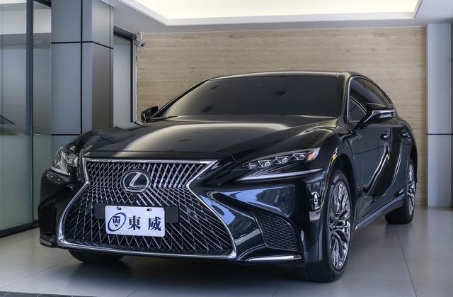 Lexus 淩志ls 500h 18年中古車的價格 Findcar 找車網