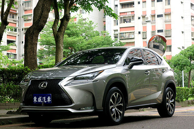 汽車圖片 1張相片中古車 16 Lexus Nx0t F Sport版鈦色保固中 東威 Lexus 淩志 Nx Series 0 T 台北市 Findcar 找車網