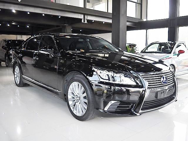 中古車 15 Ls600hl 盲點側測 舒適按摩椅 冷熱通風椅 導航 台中上豪 Lexus 淩志 Ls Series Ls600h 油電 台中市 Findcar 找車網