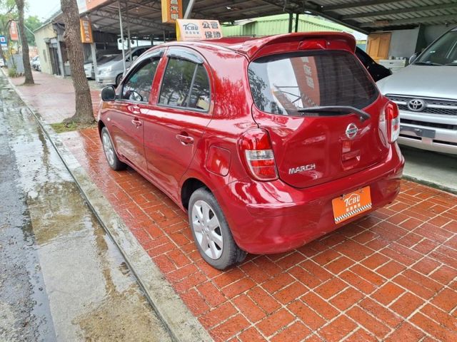 Nissan March  第6張相片