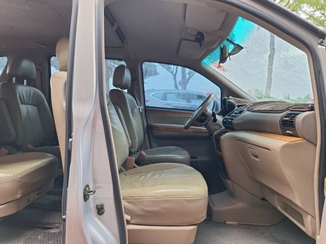 Nissan Serena QRV  第9張相片