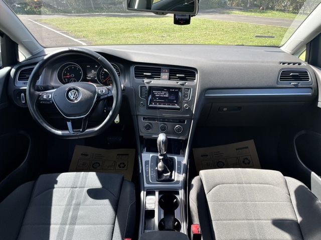 Volkswagen 福斯 Golf  第5張相片
